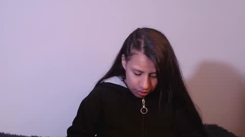 Snapshot of amity_jones chatting on March 2026 12:34:01 PM Amity online show from March 2026 12:34:01 PM