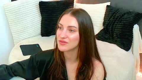 Amira online show from May 2026 04:30:02 AM