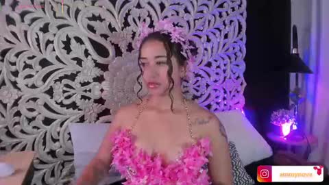 Ammy Nova online show from July 2026 08:04:02 PM