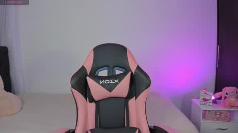 Snapshot of ammy_rodriguez_ chatting on November 2025 01:15:01 AM Ammy online show from November 2025 01:15:01 AM