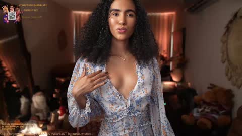 Snapshot of amnie_ chatting on December 2024 07:17:01 PM RETURN 30TH 100 explicit on online show from December 2024 07:17:01 PM