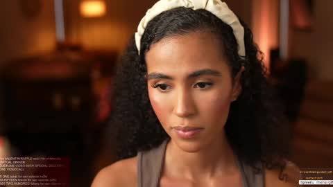 Snapshot of amnie_ chatting on February 2025 08:59:02 PM RETURN 30TH 100 explicit on online show from February 2025 08:59:02 PM