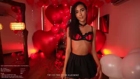 Snapshot of amnie_ chatting on February 2025 07:23:01 PM RETURN 30TH 100 explicit on online show from February 2025 07:23:01 PM