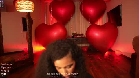 Snapshot of amnie_ chatting on February 2025 10:43:01 PM RETURN 30TH 100 explicit on online show from February 2025 10:43:01 PM