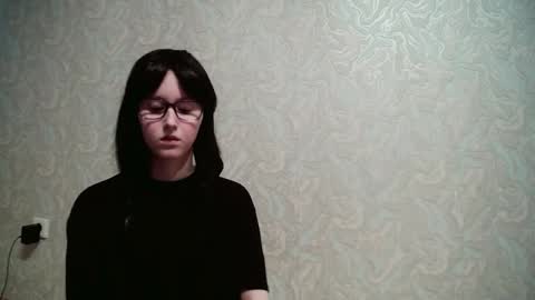 Amomira online show from October 2025 11:18:02 AM