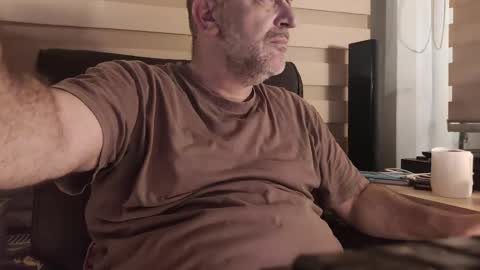 AmorLin online show from March 2026 04:24:01 PM