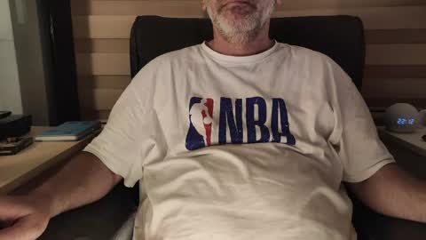 AmorLin online show from April 2026 07:11:02 PM