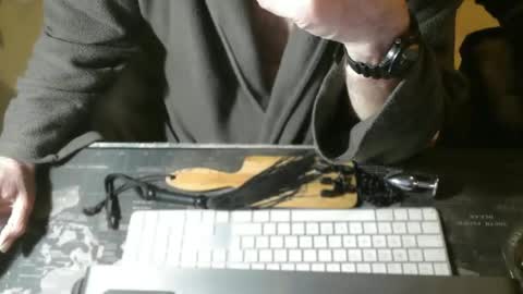 amslave4f online show from April 2026 10:12:01 PM