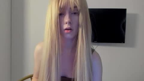 amy1_1 online show from October 2025 05:27:01 AM