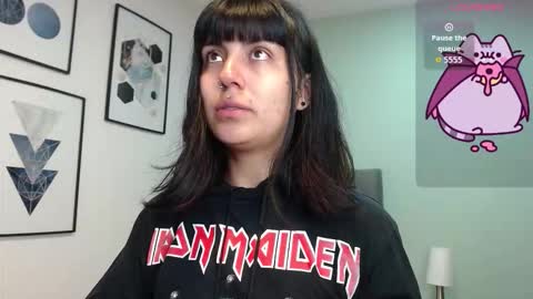 Amy 3 online show from January 2026 04:17:01 AM