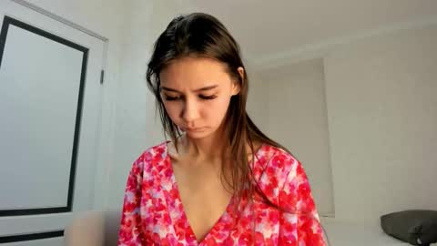 Amy online show from September 2025 11:43:02 AM