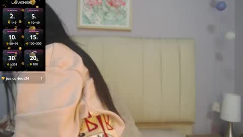 Amy online show from November 2025 01:43:03 PM