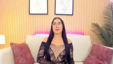 amy_leah_ online show from October 2025 06:48:01 PM