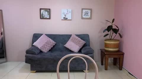 Snapshot of amy_lovelydoll chatting on September 2025 07:47:01 PM Amy online show from September 2025 07:47:01 PM