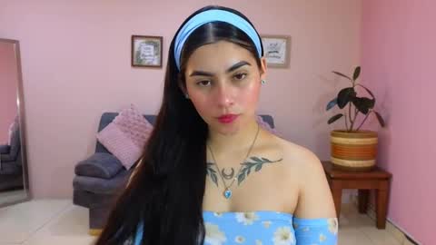 Snapshot of amy_lovelydoll chatting on September 2025 07:16:01 PM Amy online show from September 2025 07:16:01 PM