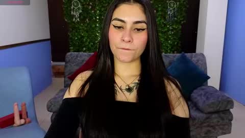 Snapshot of amy_lovelydoll chatting on November 2025 07:54:01 PM Amy online show from November 2025 07:54:01 PM