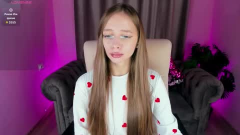 Amy online show from November 2025 06:12:01 PM