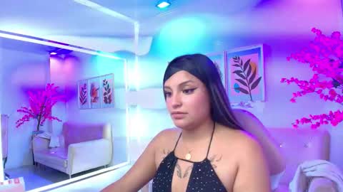 Snapshot of amy_whitney chatting on February 2026 04:49:02 AM Amy online show from February 2026 04:49:02 AM