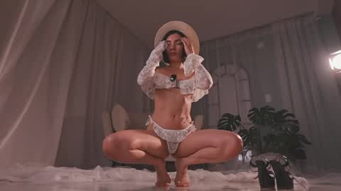 Amy Armstrong online show from April 2026 04:46:01 AM