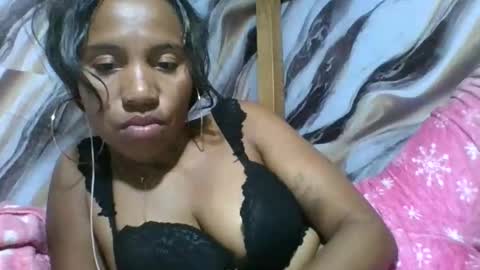 Snapshot of amyatche chatting on June 2026 08:48:02 AM Amyatche online show from June 2026 08:48:02 AM