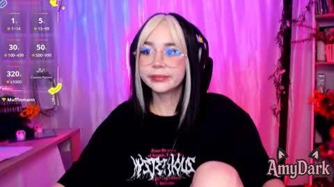 Amy online show from November 2025 12:13:01 AM