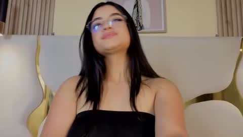 Snapshot of amyjoness__ chatting on July 2026 12:18:02 PM Amy online show from July 2026 12:18:02 PM