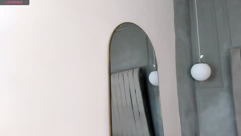 Snapshot of amyolimpo chatting on January 2025 04:09:02 AM Amy ... Nice to meet u thumb up me please its important online show from January 2025 04:09:02 AM