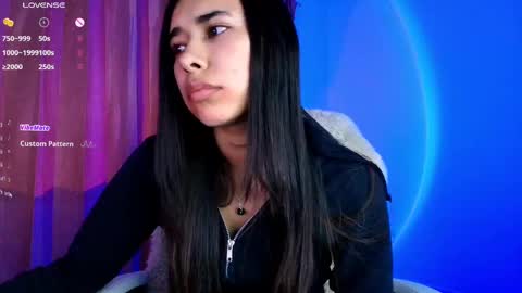 Snapshot of amyolimpo chatting on September 2025 11:00:02 AM Amy ... Nice to meet u thumb up me please its important online show from September 2025 11:00:02 AM