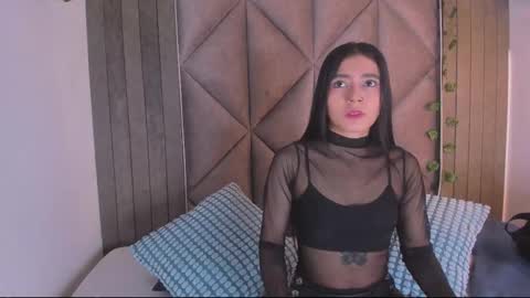 Snapshot of amypalmmer chatting on December 2025 11:41:01 AM AMMY online show from December 2025 11:41:01 AM