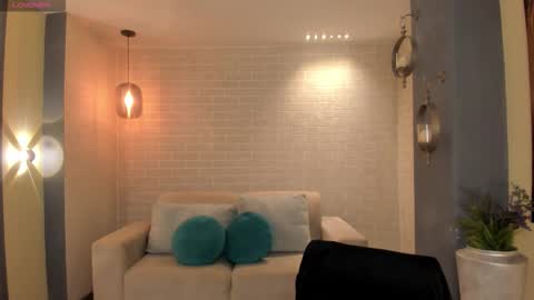 AMY R  online show from March 2026 12:10:01 PM