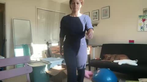 Snapshot of amysmilez chatting on December 2024 01:53:02 PM Amy Smilez online show from December 2024 01:53:02 PM