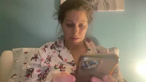 Snapshot of amysmilez chatting on December 2024 04:12:01 AM Amy Smilez online show from December 2024 04:12:01 AM