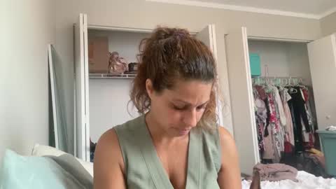 Snapshot of amysmilez chatting on October 2025 01:31:02 PM Amy Smilez online show from October 2025 01:31:02 PM