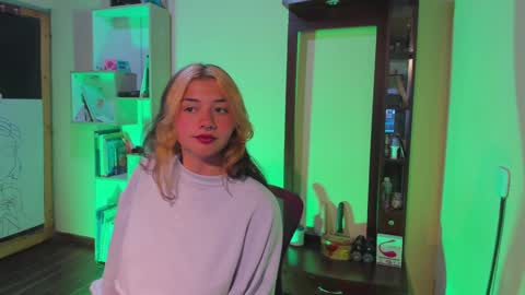 Snapshot of amywhitexxd chatting on February 2025 01:11:01 AM AmyWhitexxd online show from February 2025 01:11:01 AM