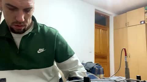 amyyrlikesdeep online show from November 2025 01:05:01 AM