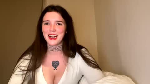 Snapshot of amyyyoxxo chatting on March 2025 08:07:02 PM Amyyyoxxo online show from March 2025 08:07:02 PM