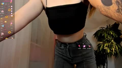 Angie online show from January 2025 06:02:01 AM