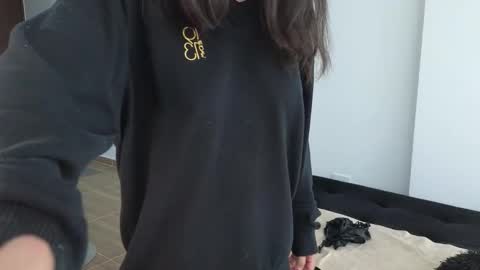 Ana Melissa online show from October 2025 05:20:02 PM