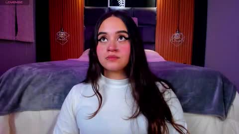 Snapshot of ana_taylor2 chatting on September 2025 09:36:02 PM Ana online show from September 2025 09:36:02 PM