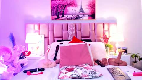 anaa_bellaa online show from November 2025 12:27:01 PM