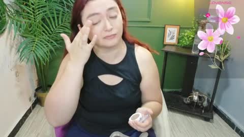 Snapshot of anaa_rosee chatting on May 2026 12:32:01 PM Ana online show from May 2026 12:32:01 PM