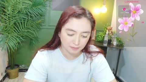 Snapshot of anaa_rosee chatting on May 2026 12:13:02 PM Ana online show from May 2026 12:13:02 PM