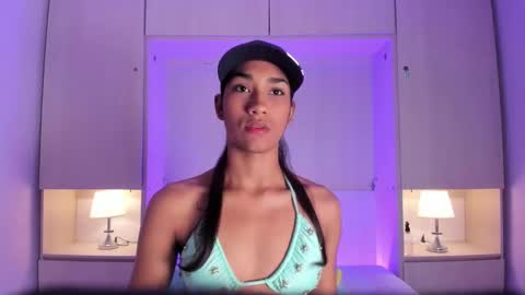 anaacollins_ online show from February 2026 11:32:02 AM