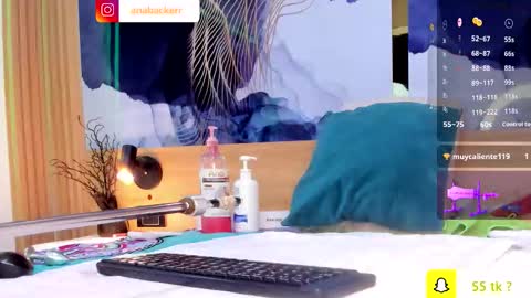 anabacker01 online show from February 2026 07:31:01 PM