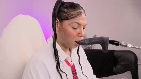 anabel alice gandara  online show from November 2025 07:30:02 AM