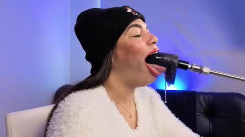 Anabel Alice Gandara online show from March 2026 01:44:01 PM