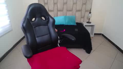 Snapshot of anabella_thompson chatting on October 2025 11:33:02 AM Anabella online show from October 2025 11:33:02 AM