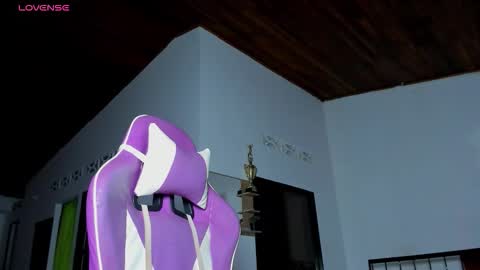 Snapshot of anabellabonariva chatting on November 2025 11:19:02 PM Anabella online show from November 2025 11:19:02 PM