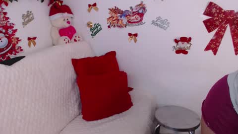 Snapshot of anabellered chatting on December 2024 11:10:02 AM Ana online show from December 2024 11:10:02 AM