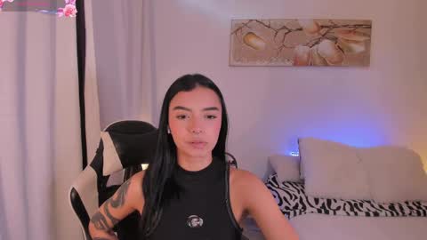 Snapshot of anabelwolf chatting on May 2026 07:30:01 PM ANABEL WOLF online show from May 2026 07:30:01 PM